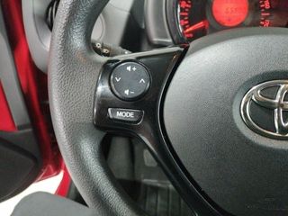 Toyota Aygo 1.0 70 x-play