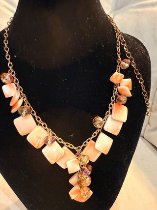 Collar Zara Nácar y Cristal