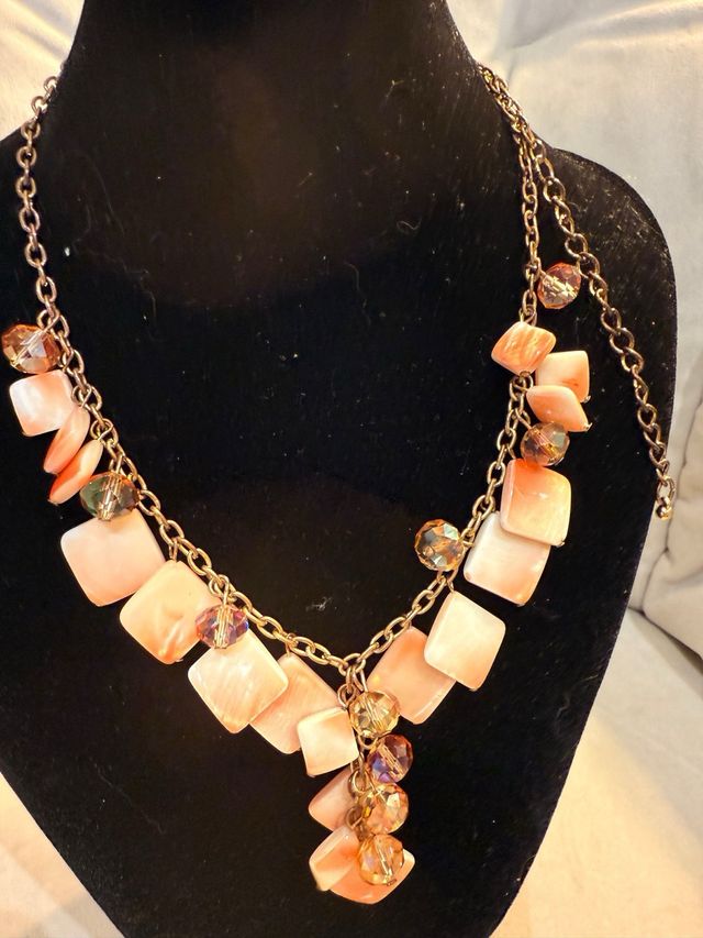 Collar Zara Nácar y Cristal