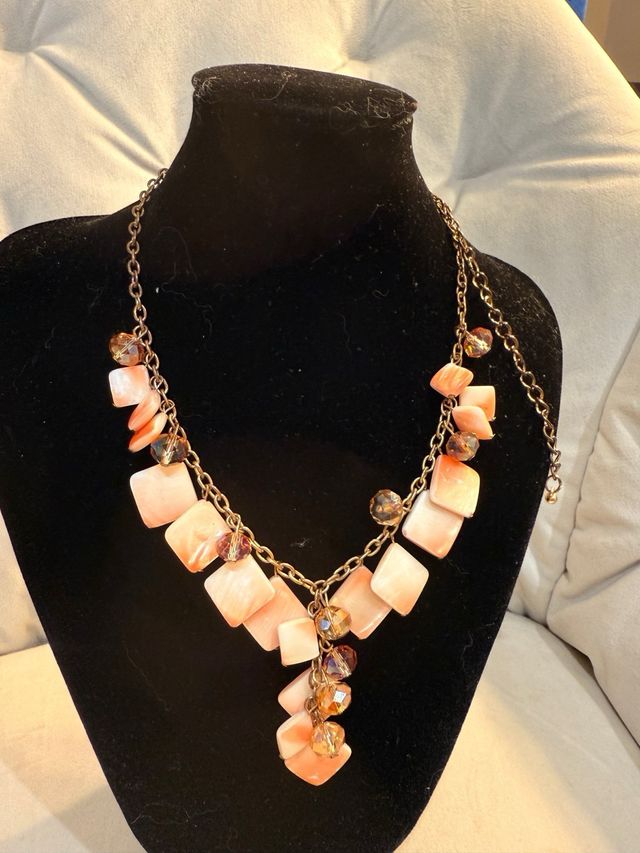 Collar Zara Nácar y Cristal