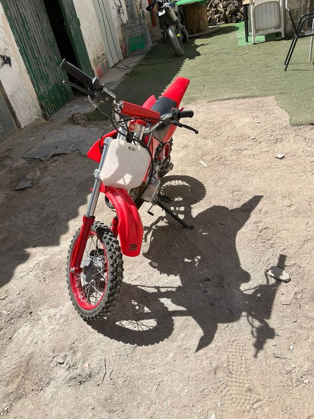 Pit Bike 125cc 4T Buen Estado