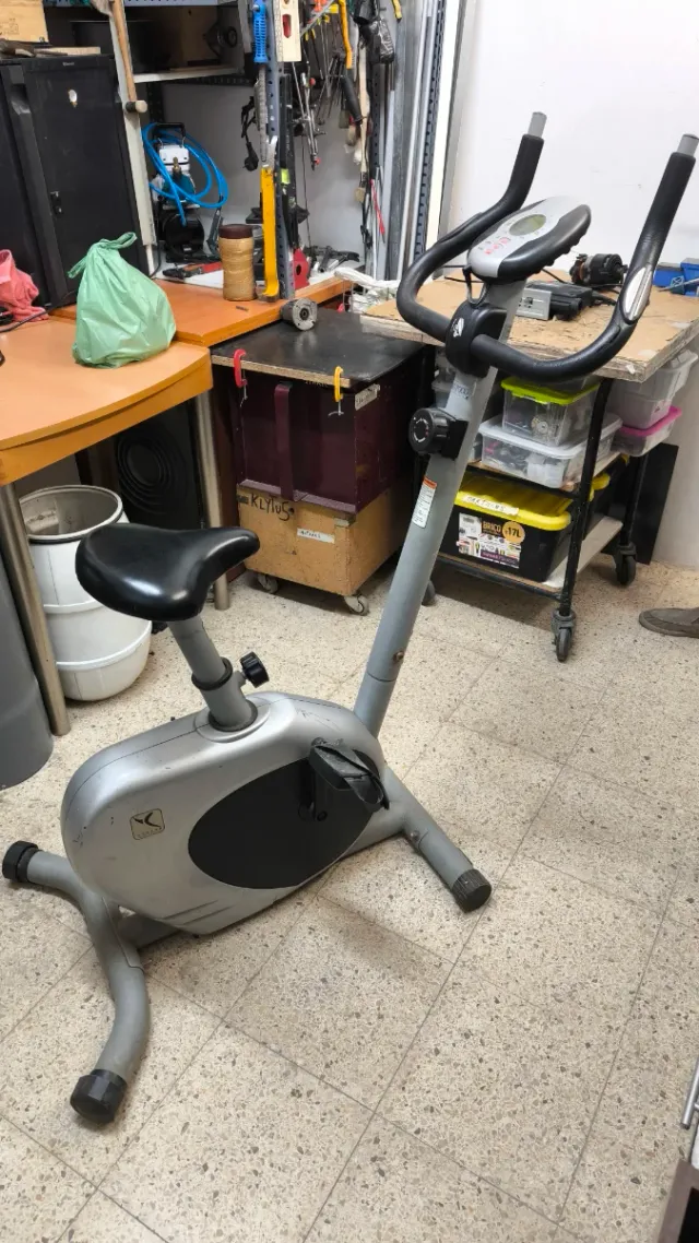 Bicicleta Estática Domyos MG7000