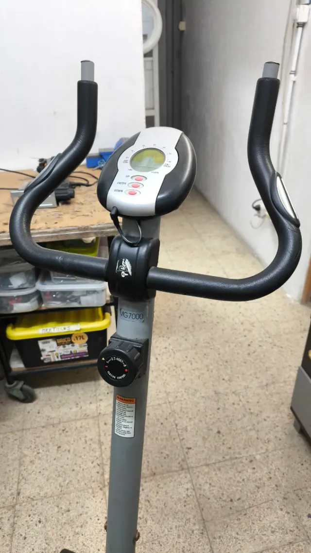 Bicicleta Estática Domyos MG7000