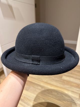 Sombrero bombín negro