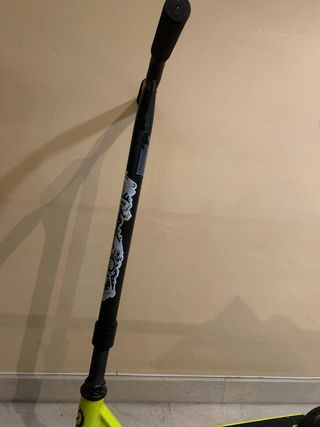 Patinete Oxelo Amarillo