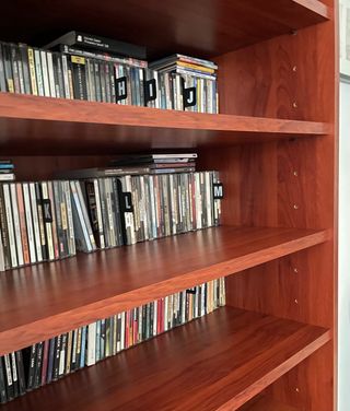 Estantería madera maciza