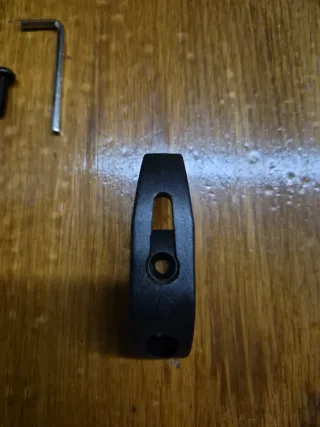 Gancho para manillar patinete xiaomi