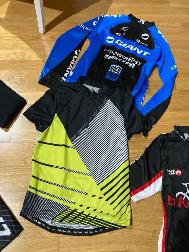 Lote Ropa Ciclismo MTB Enduro Talla M. 