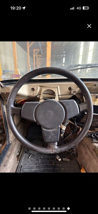 Volante y cortina Porsche 924