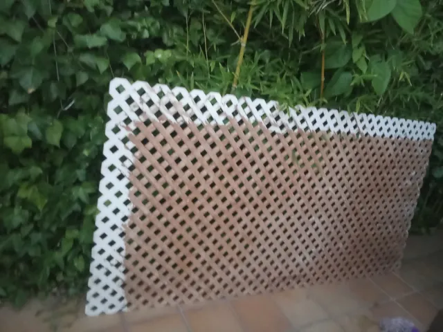 Celosía de plástico blanca