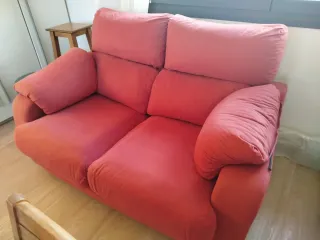 Sofá de 2 plazas granate