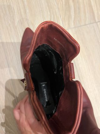 Botines de piel burdeos