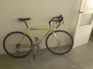 Bicicleta de carretera Zeus