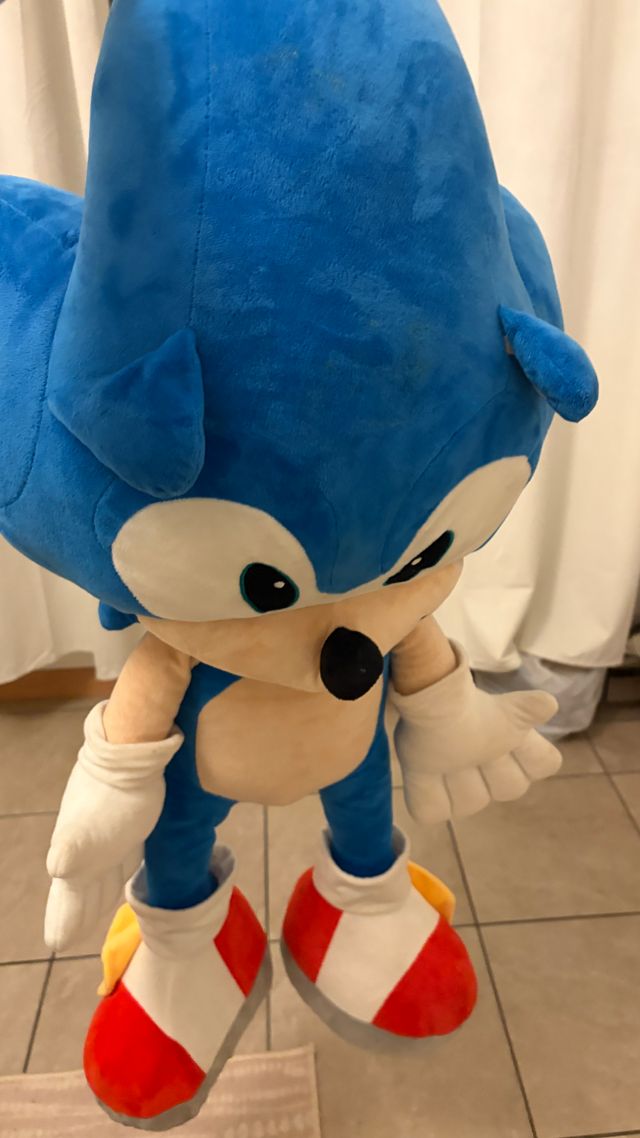 Peluche gigante sonic