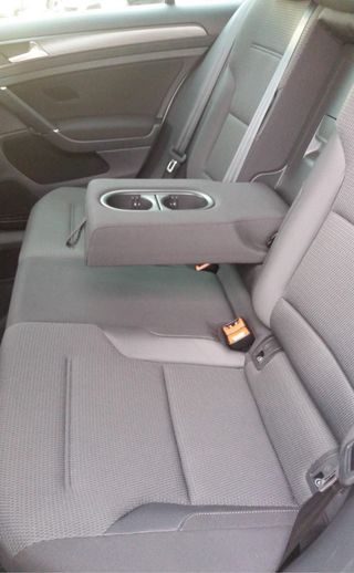 Volkswagen Golf  Advance