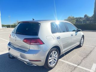 Volkswagen Golf  Advance