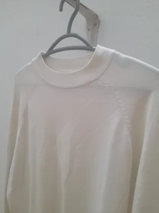 Jersey blanco de manga larga