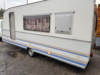 Caravana Roller Fiesta 460 F