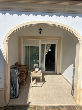 Bonita casa adosada ubicada en un entorno natural