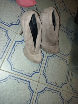 Scarpe eleganti beige/argento n.37