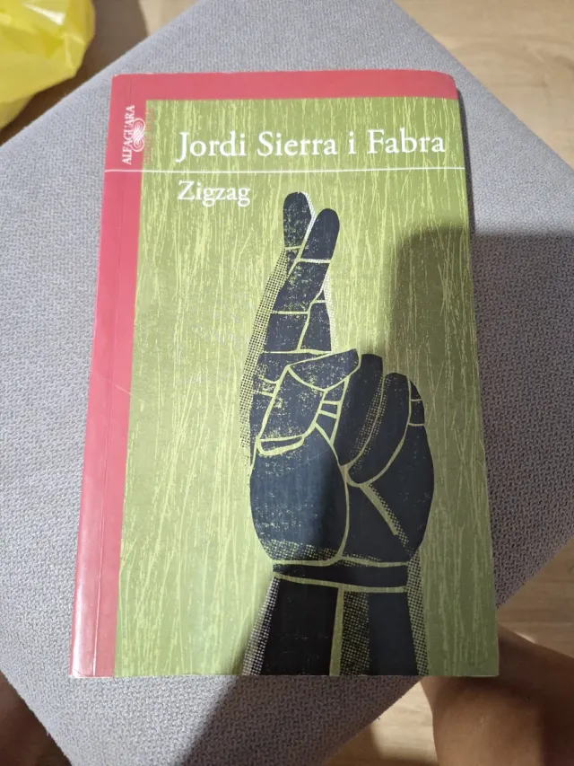 Libro Zigzag Jordi Sierra i Fabra