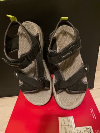 Sandalias niña Quechua Talla 36