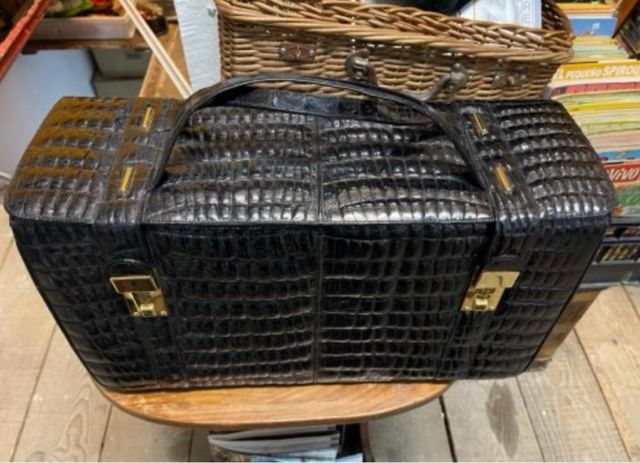 Maleta Viaje Piel Cocodrilo TESSA Cerradura