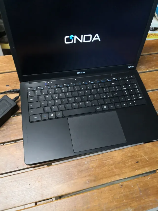 Hp onda PC Portatile ram 16gb ssd 256gb 15.6"