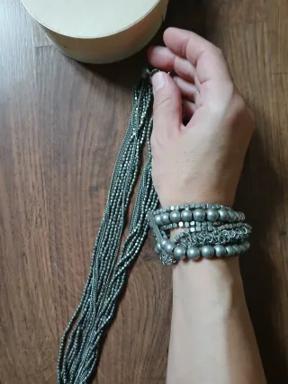 Collar y pulsera Blanco