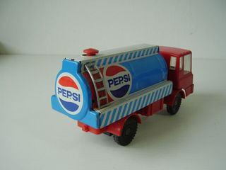 Camión Cisterna Pepsi Juguete