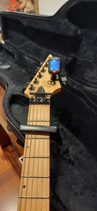 Guitarra eléctrica cort x300