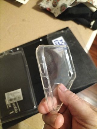 Funda iPhone 9 Plus Transparente