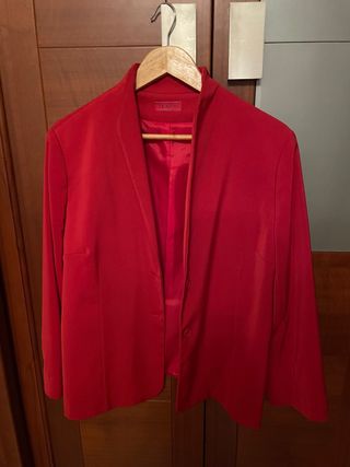 Americana cuello mao Roja Talla 48