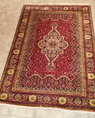 Alfombra oriental clásica