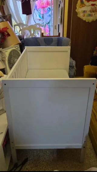 Cuna de bebé blanca  120x60
