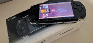 Sony PSP con su caja