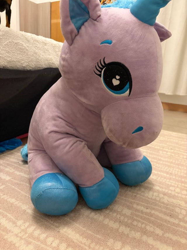 Peluche unicorno viola e blu gigante