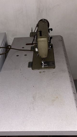 Máquina de coser Brother industrial