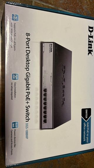 Switch D-Link 8 Puertos Gigabit PoE+