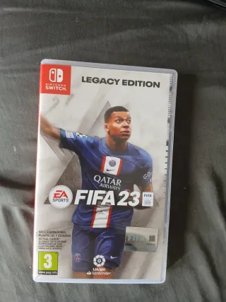 Nintendo Switch + Mando Pro + Cable+ 9 juegos