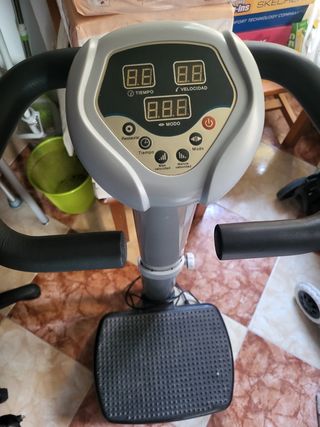 Plataforma vibratoria deportiva