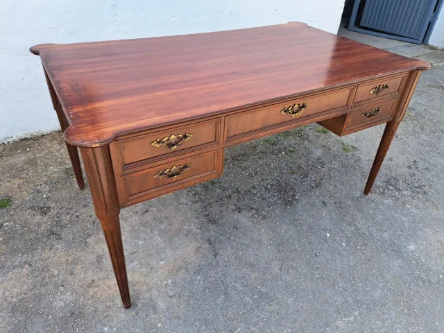 Escritorio Francés Madera y Metal.