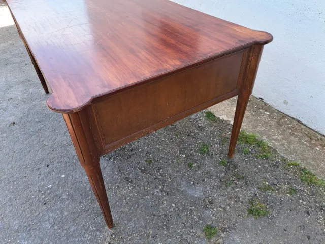 Escritorio Francés Madera y Metal.