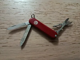 Victorinox classic