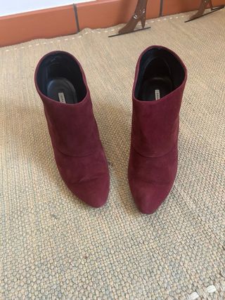 Botines ante burdeos Zara talla 39