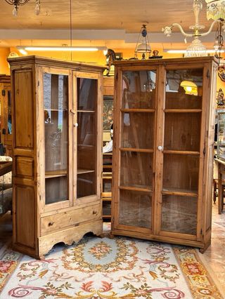 Armario rústico librería de madera y cristal