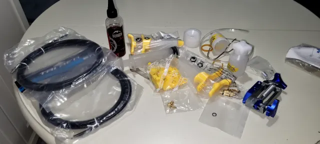 Kit purga frenos hidráulicos bicicleta