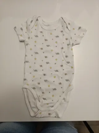 Body bebé estampado planetas