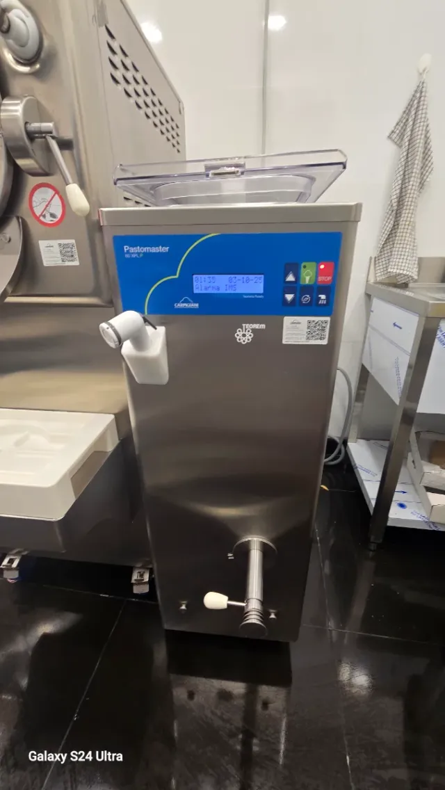 Se traspasa una heladeria