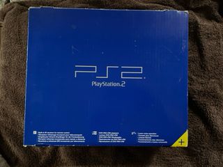 Consola Sony PlayStation en caja